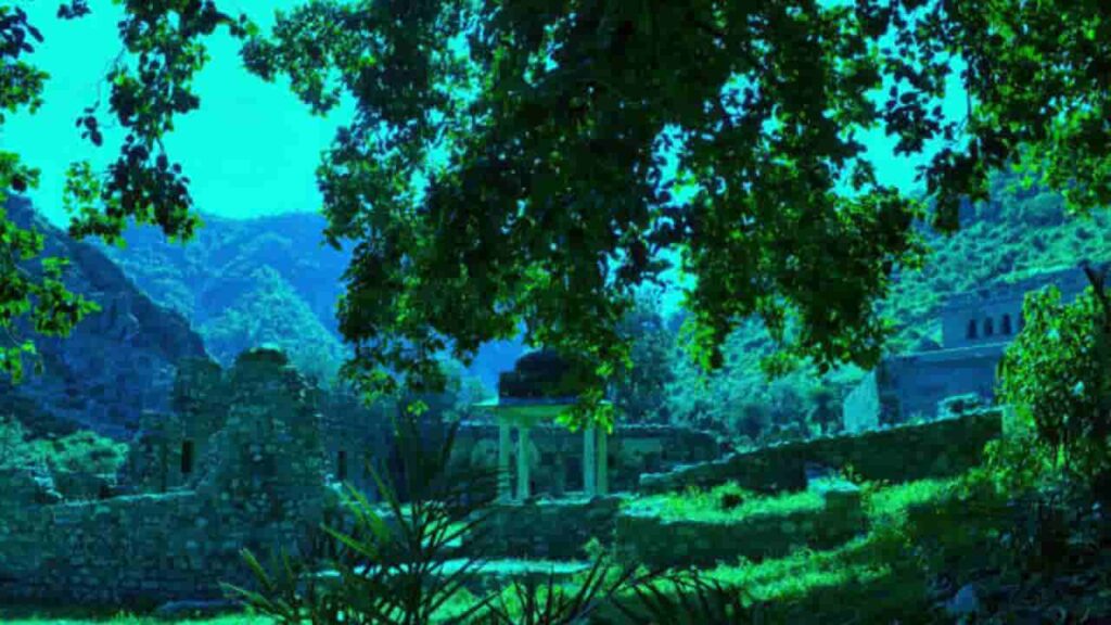 Bhangarh fort Mistery | भानगढ़ किले का रहस्य 2 mysteries-behind-bhangarh-fort